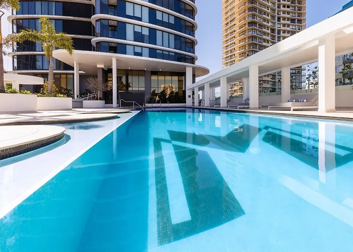 Meriton Suites Surfers Paradise