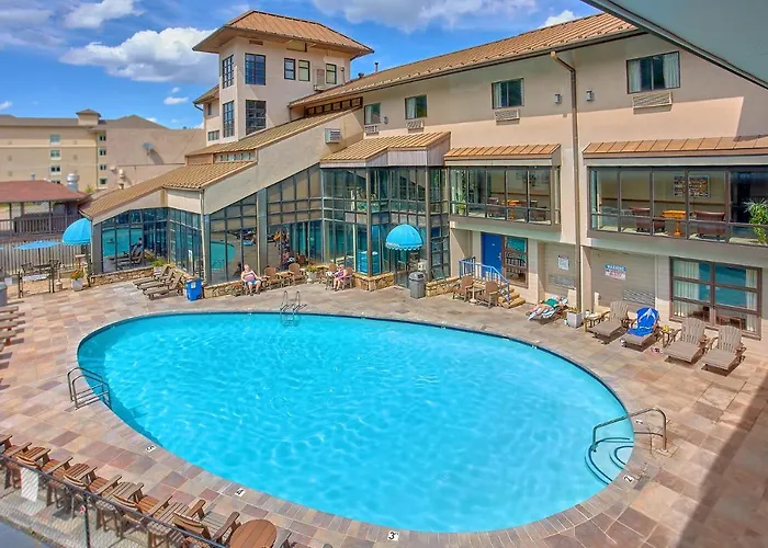 Ski Resorts Sidney James Mountain Lodge