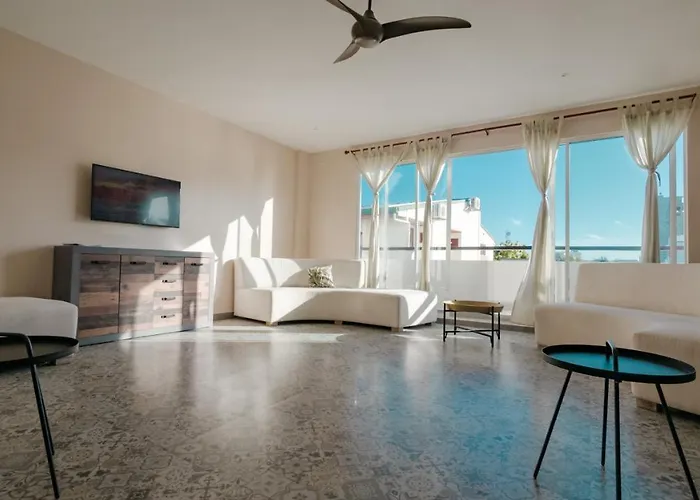 Lea Spa Hotel Maafushi