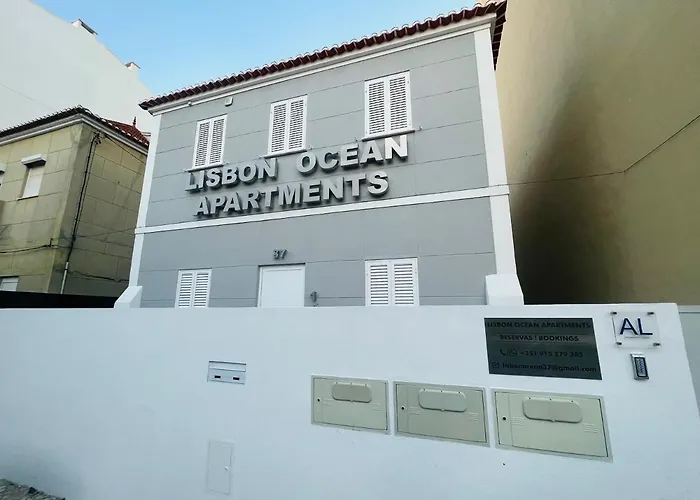 Hotel perto da faculdade: Lisbon Ocean Apartments