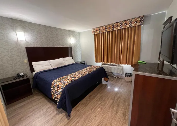 Pet Friendly hotel: Atlantic Motor Inn