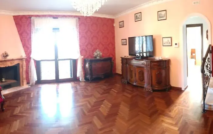 La casa di Tizio, Caio e Sempronio