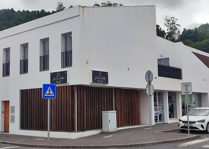 Atlantic 3 Bicas - Furnas Hotel