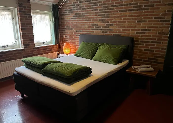 Vakantiehuisje Familiehuis Voor 13 Personen
