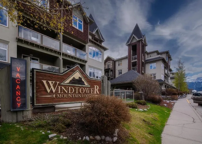 Vacation home: Windtower Lodge - Canmore