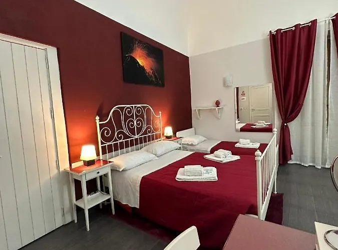 Etna Rooms