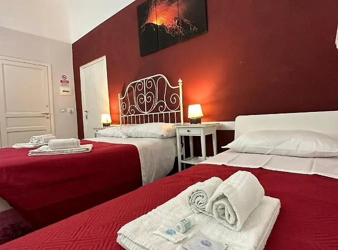 Etna Rooms