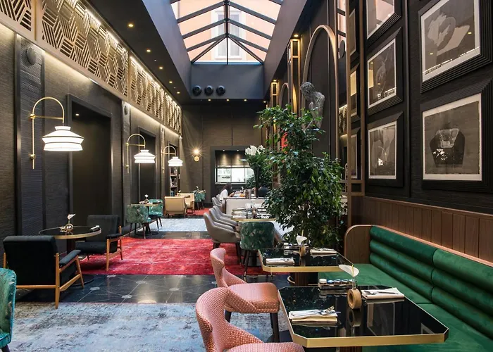 Hotel boutique: Umiltà 36