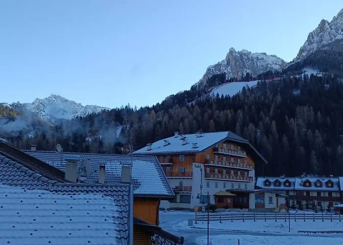Villa San Carlo Pozza di Fassa