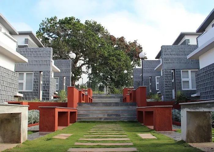 Vacation rental: Leisure Vacations Cloud9 Resort,Yelagiri