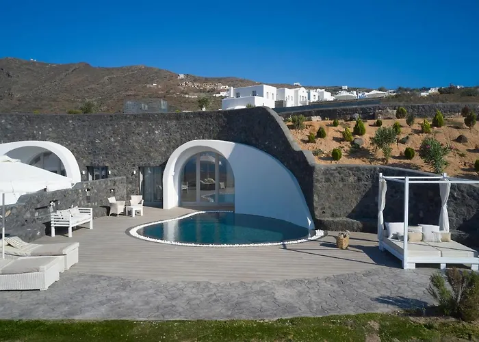Danae Suites Santorini Oia 