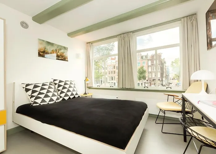 Red Ox - Super Central Canal View Rooms