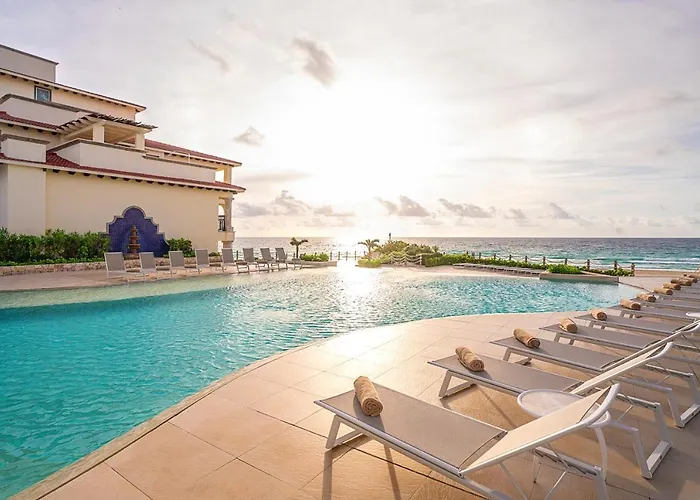 Resort: Grand Park Royal Cancun (Adults Only)
