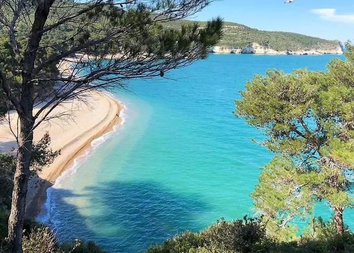 Hotel Baia Di Campi Vieste