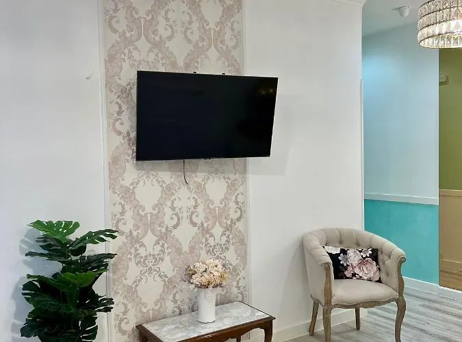 Resort: Hostal Milan