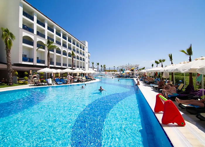 Hotel met zwembad: Port River Hotel & Spa