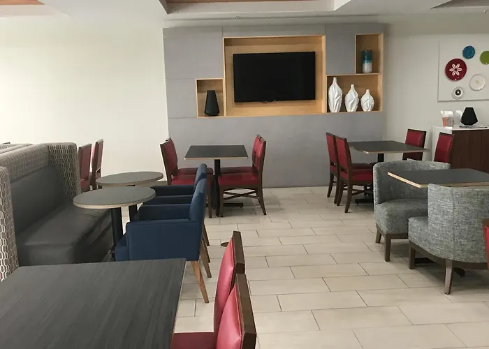 Holiday Inn Express Orlando - South Davenport By Ihg
