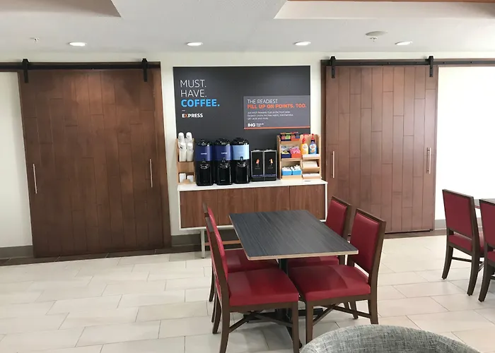 Holiday Inn Express Orlando - South Davenport By Ihg