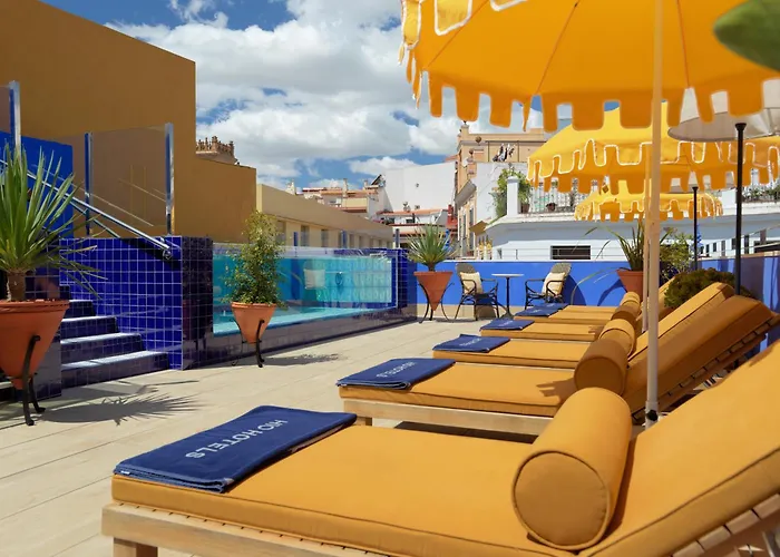 H10 Corregidor Boutique Hotel