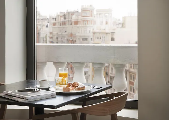 Hotel com piscina: Dear Hotel Madrid