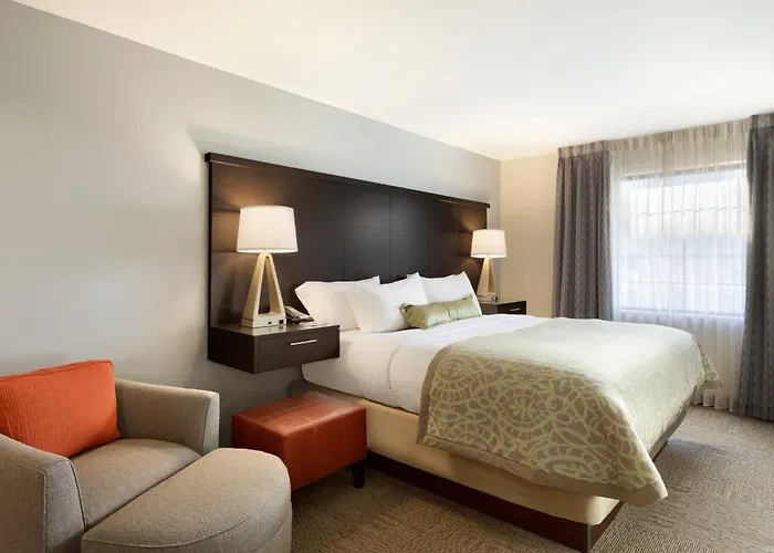 Self catering: Staybridge Suites Midland By Ihg