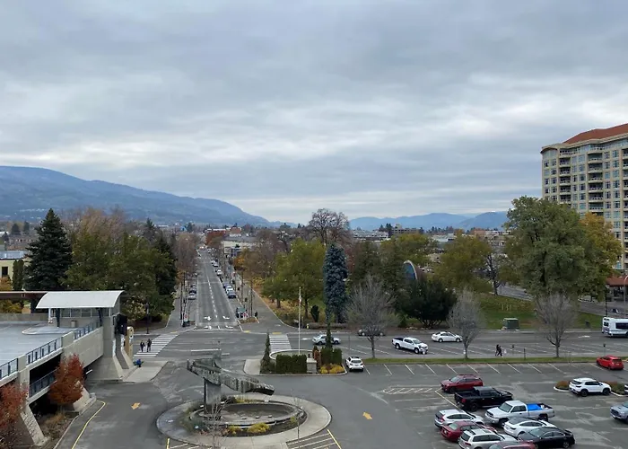 Hotels with a view Penticton Lakeside
