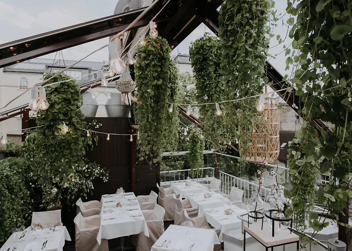 Hotel with view: Dome Hotel