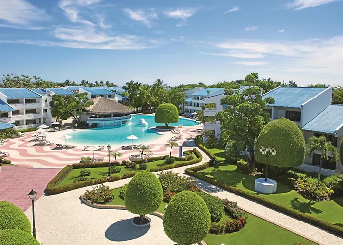 Hotel with Tennis: Sunscape Puerto Plata