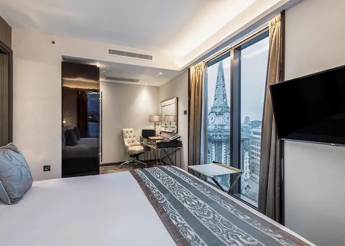 Hotel Romântico: Hotel Saint London