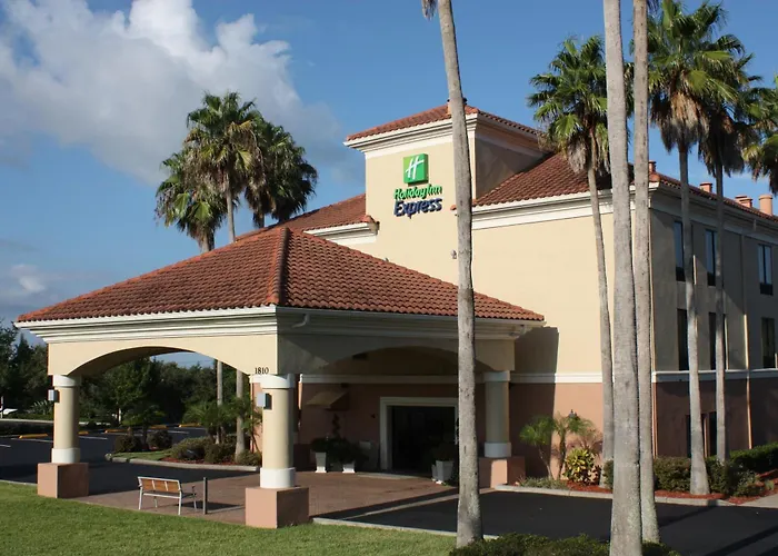 Beach Hotels Holiday Inn Express - Clermont By Ihg