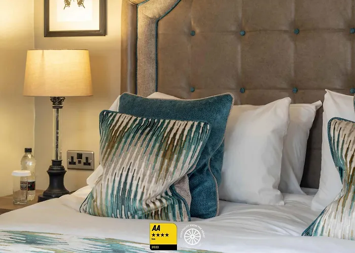 The Tudor House Hotel, Tewkesbury, Gloucestershire - The Coaching Inn Group