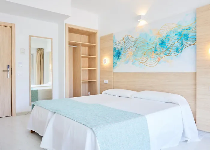 B&B: Hostal Gami Adults Only