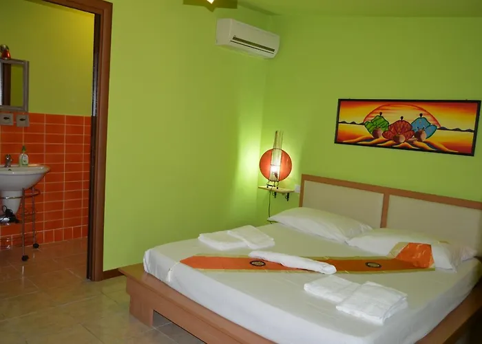 Butterfly House Bed & Breakfast