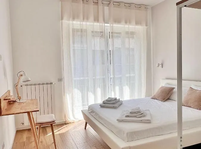 Finella Charming