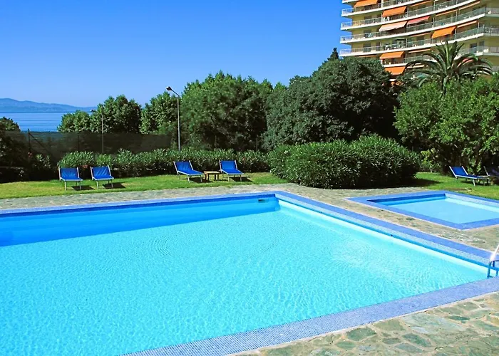 Luchthavenhotel: Sun Beach