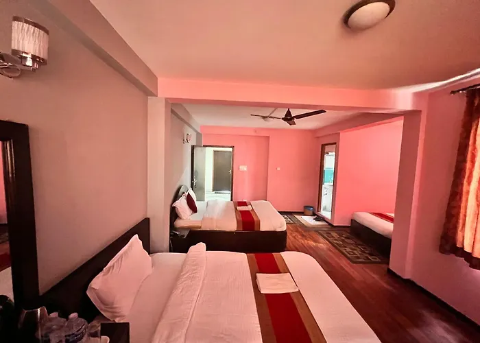 B&B only: Hotel Family Home