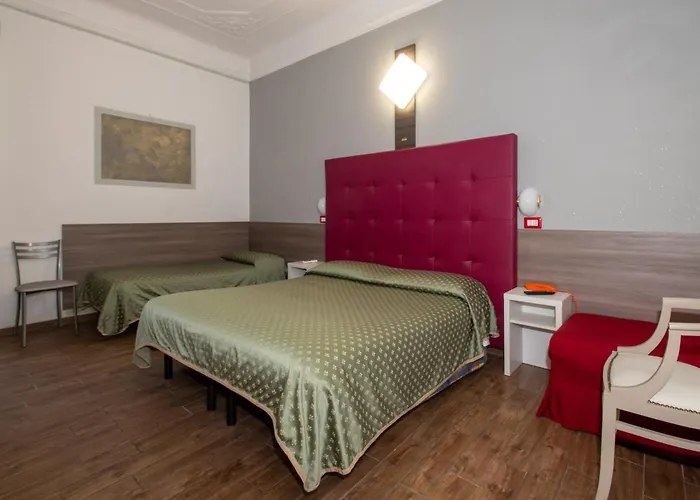 Hotel all'aeroporto: Hotel Piola