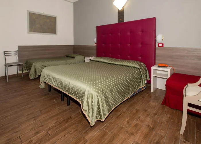 Hotel all'aeroporto: Hotel Piola