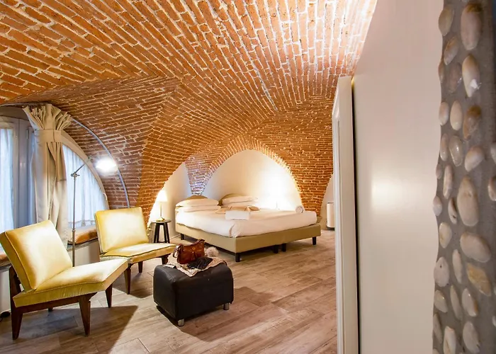 Resort: N4U Guest House Florence