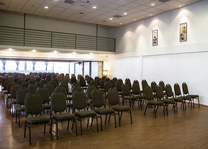 Nippon y Centro de Eventos