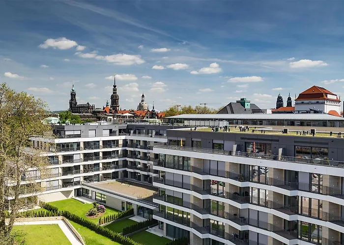 Luxury hotel only: Residenz Am Zwinger