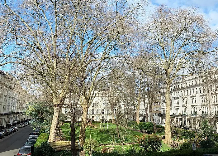 Hotel: Kensington Gardens Hotel