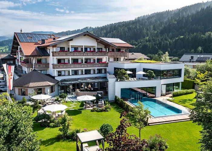  Superior Alpenhof