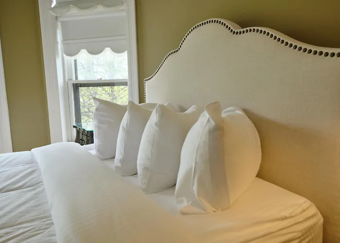 B&B only: The Inn On Ferry Street