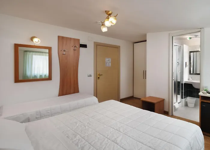Hotel Poseidon E Nettuno