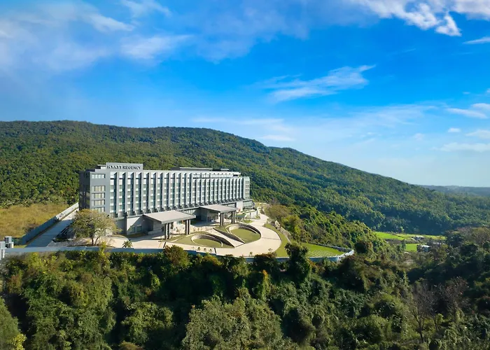 Luxury hotel only: Hyatt Regency Dehradun Resort And Spa
