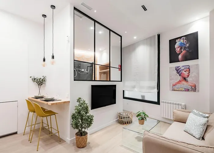 Albergo a parte: Charming La Almudena