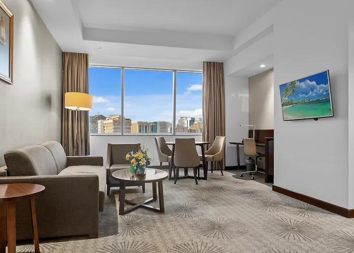 Holiday Suites Al Azizia