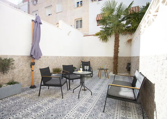 Alquiler de vacaciones: Art Apartments Alicante