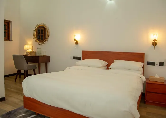 Hotel Tiki Taka Kandy